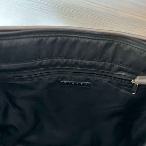 Sisley shoulder bag like new, black and grey