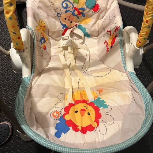 Fisher-Price 3 in 1 Baby Electric Relax Swing used, music & vibration up to 18kg gray