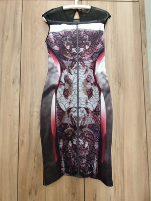 Hype Bodycon Dress like new with Lace Print in Black and Purple