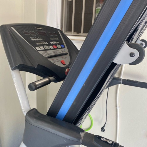 Alpine Corina E-725 treadmill used with wear
