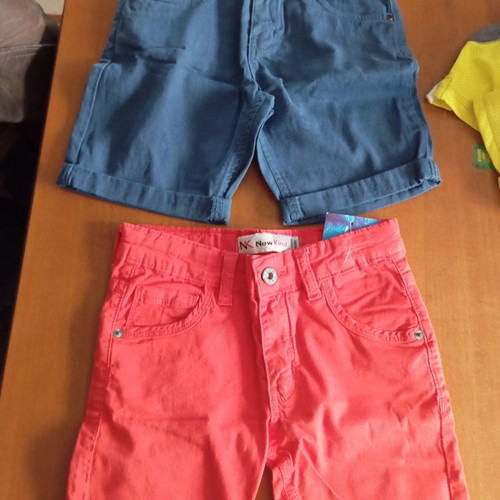 Boys' shorts size 4 new, blue Madarino and red New Kind