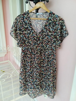 Women's dress medium size like new