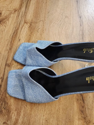 Fashion shoe new, size 40, blue pumps