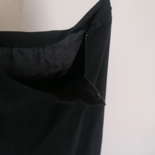 Vintage wool black midi skirt used, size M