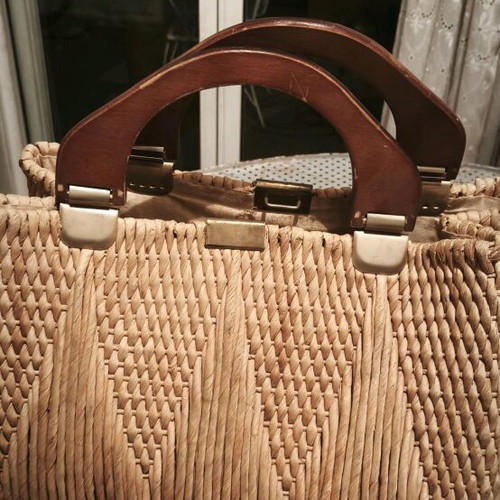 Vintage straw bag used, hand-held, beige