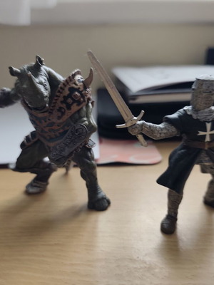 Pappo figures used