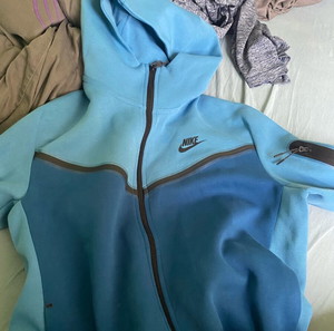 μπλε nike tech fleece  (Μ)