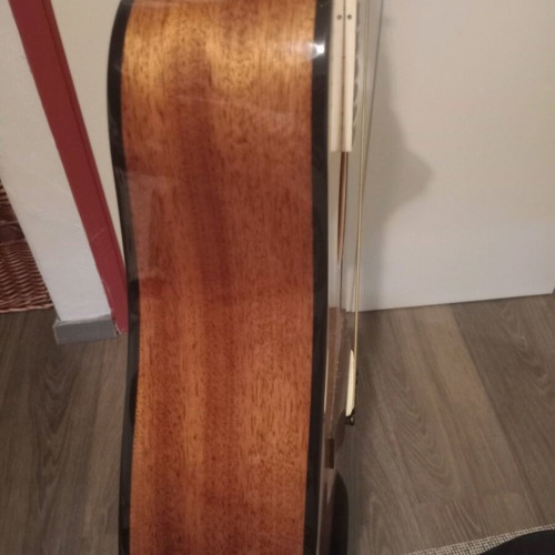 Harley Benton Travel Mini Acoustic Guitar like new with Daddario strings