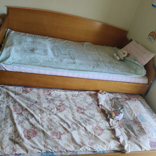 Sofa bed like new, handmade by a carpenter