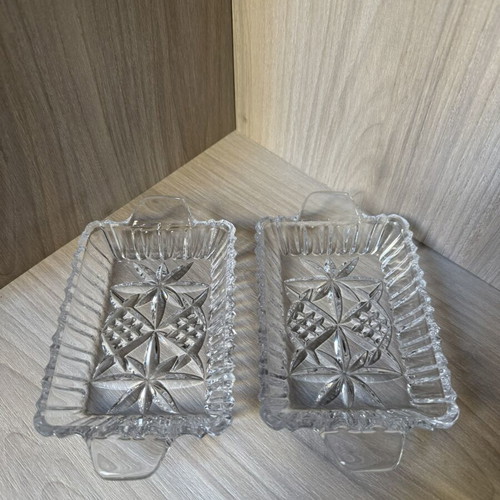 Glass serving plates, set of 2, vintage style
