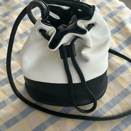 Leatherette crossbody bag black and white like new