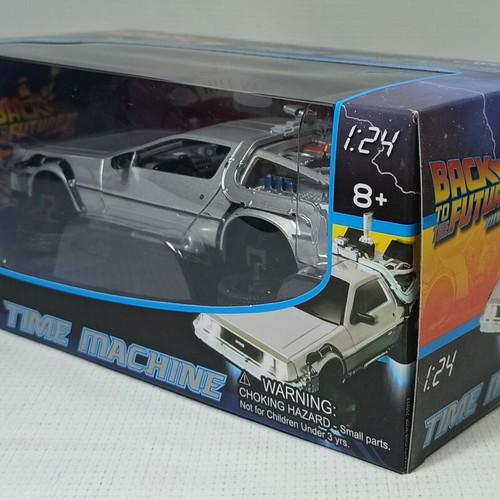 Welly Back to the Future II Time Machine DeLorean Fly Wheel 1:24 Toy Car new