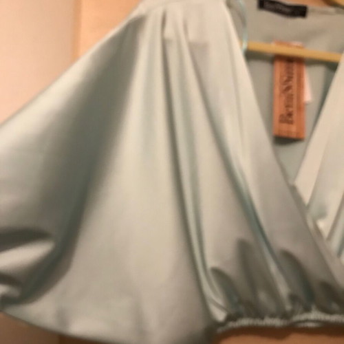 BeniSSimo NoM turquoise short drape blouse new with tags