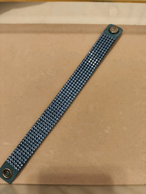 Women's bracelet used, in excellent condition, unworn