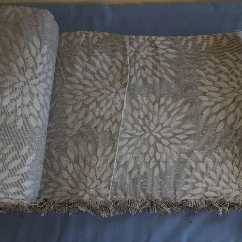 Decorative throw cover for three-seat sofa new, 180x280 cm