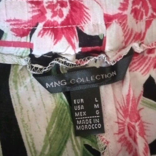 Mango women's floral palazzo pants like new, lightweight fabric, elastic waist