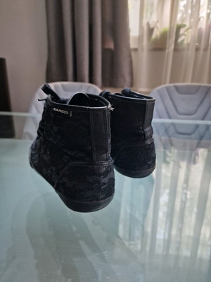 Kangol γυναικεία αθλητικά παπούτσια μεταχειρισμένα, μέγεθος 41, μαύρα