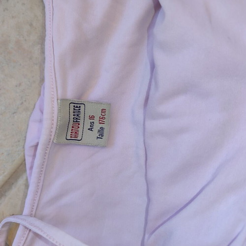 Matoufrance cotton frilled set No 16 like new, colorful
