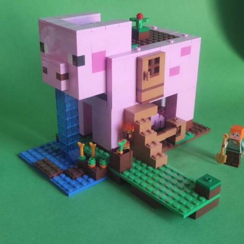 Lego Minecraft 21170 complete set like new