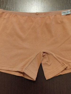 Дамски боксерки комплект от 3 броя medium и Xlarge, нови