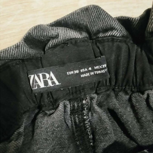 Zara balloon jeans like new, size S/M