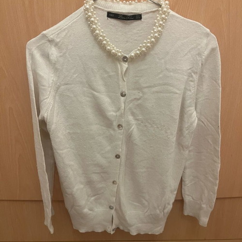 Zara knitted cardigan like new, ecru with pearls, size S