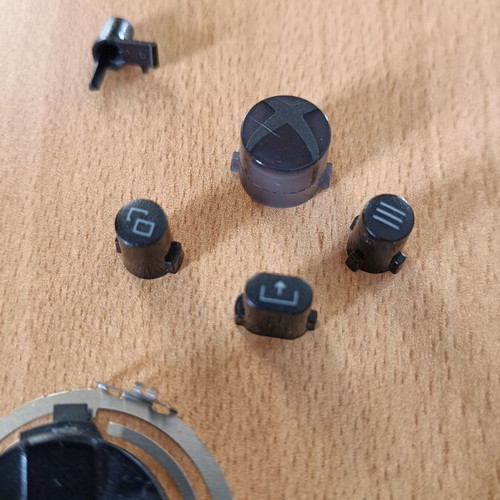 Xbox controller buttons like new for 1914 model