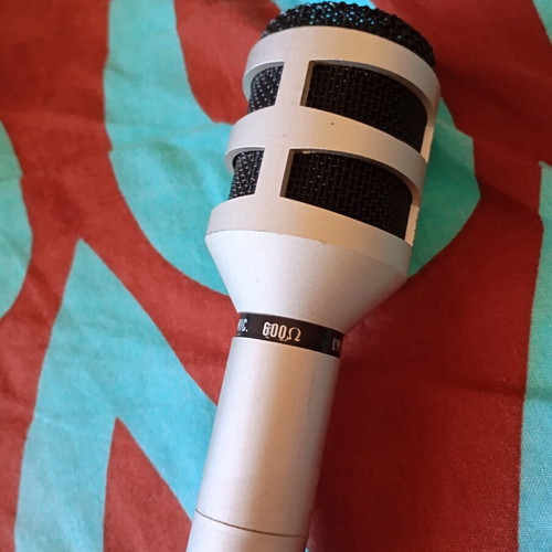 Uni-Directional Condenser Mic 600 vintage, used, non-working