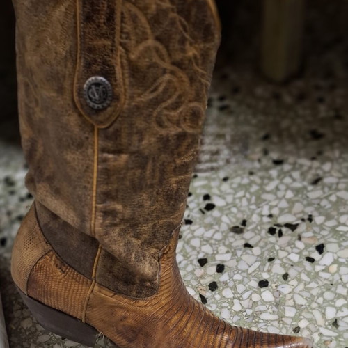 Marlboro Classics vintage boots refurbished, beige, size 40