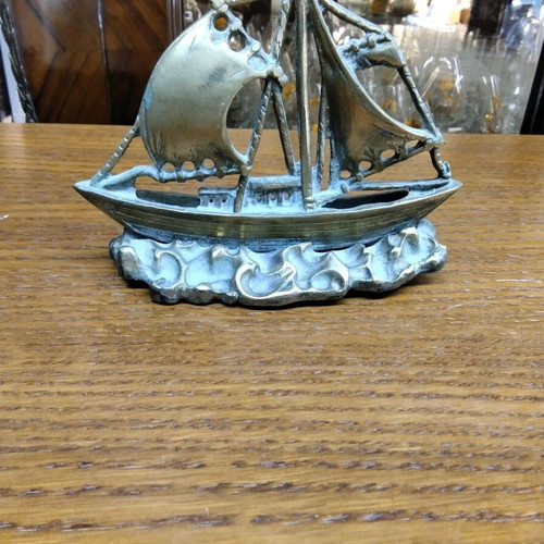 Pirate ship miniature used, metal construction