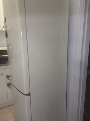 Retro refrigerator used, works perfectly