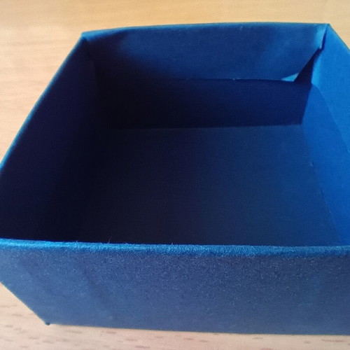 Swarovski jewelry box new, blue