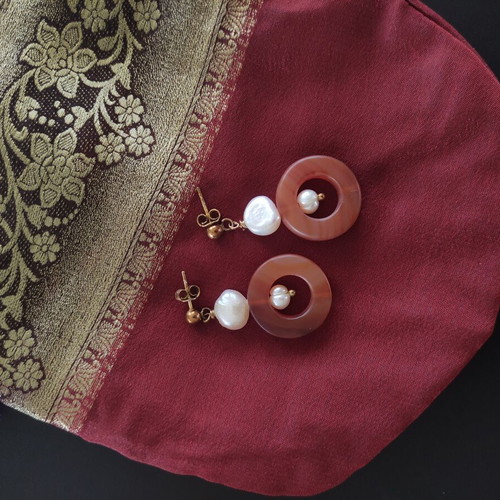 Agate and Freshwater Pearl Drop Earrings new, handmade