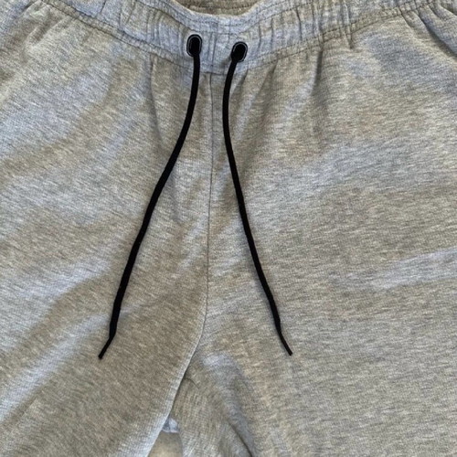 Adidas βερμούδα γκρι σαν καινούργιο, μέγεθος M