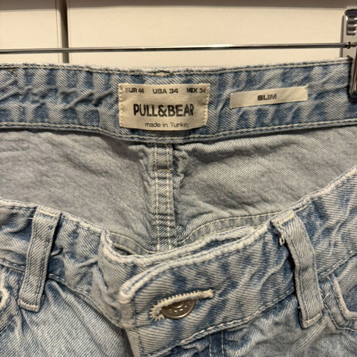 Pull & Bear jeans like new, size 44, blue