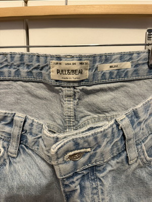 Pull & Bear jeans like new, size 44, blue