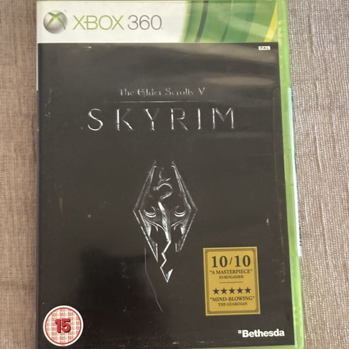 The Elder Scrolls V Skyrim Xbox 360 game, English
