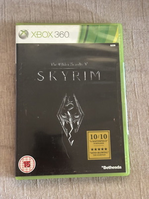 The Elder Scrolls V Skyrim Xbox 360 game, English