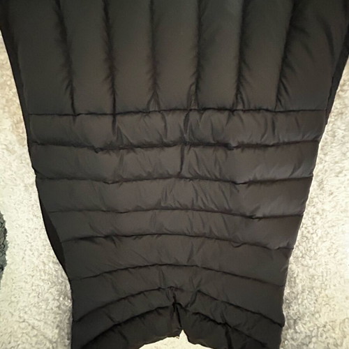 Zara vest with down black small like new