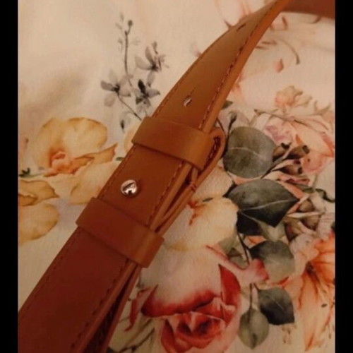 Coccinelle shoulder bag like new, large brown