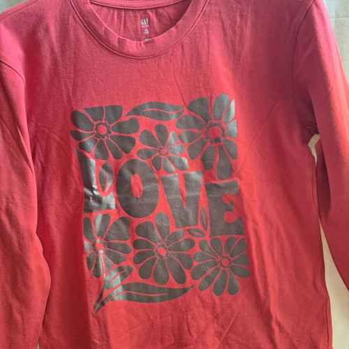 Gap Kids long sleeve red top with shiny LOVE floral print, size 12-13