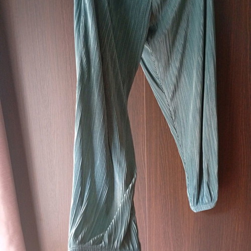 Zara women's set like new, green color