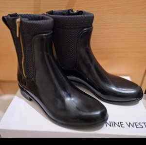 Μποτάκια nine west 35
