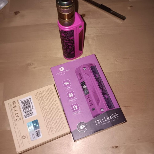 The Lema electronic cigarette with Innokin 4 ml atomizer like new, rare color with leather
