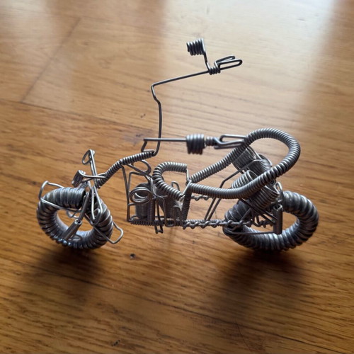 Decorative wire chopper motorcycle like new, handmade
