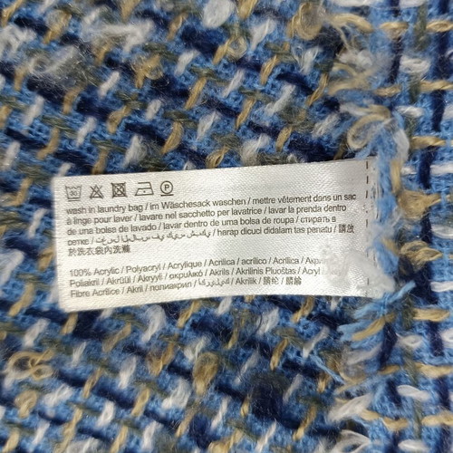 Esprit knitted infinity scarf like new, blue melange
