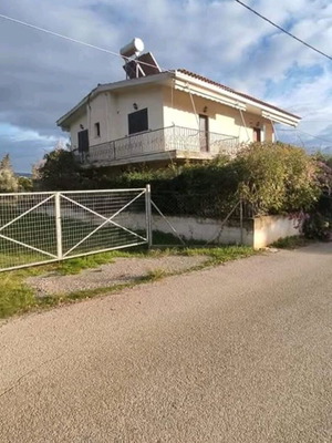 ΜΟΝΟΚΑΤΟΙΚΊΑ ΣΤΗΝ ΕΎΒΟΙΑ με 2 Διαμερίσματα 7 χλμ απο Ερέτρια Επιπλωμένα.Υπάρχει και βίντεο