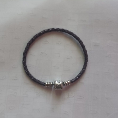 Pandora bracelet new, leather and silver, purple