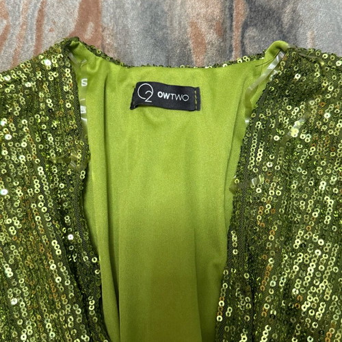 Ow Two dress size L like new, multicolor green