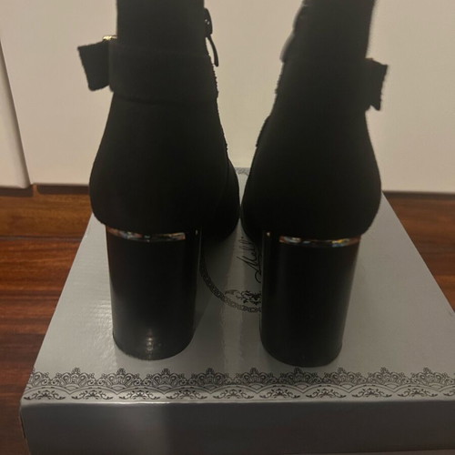 Black Suede Texture Ankle Boots Like New